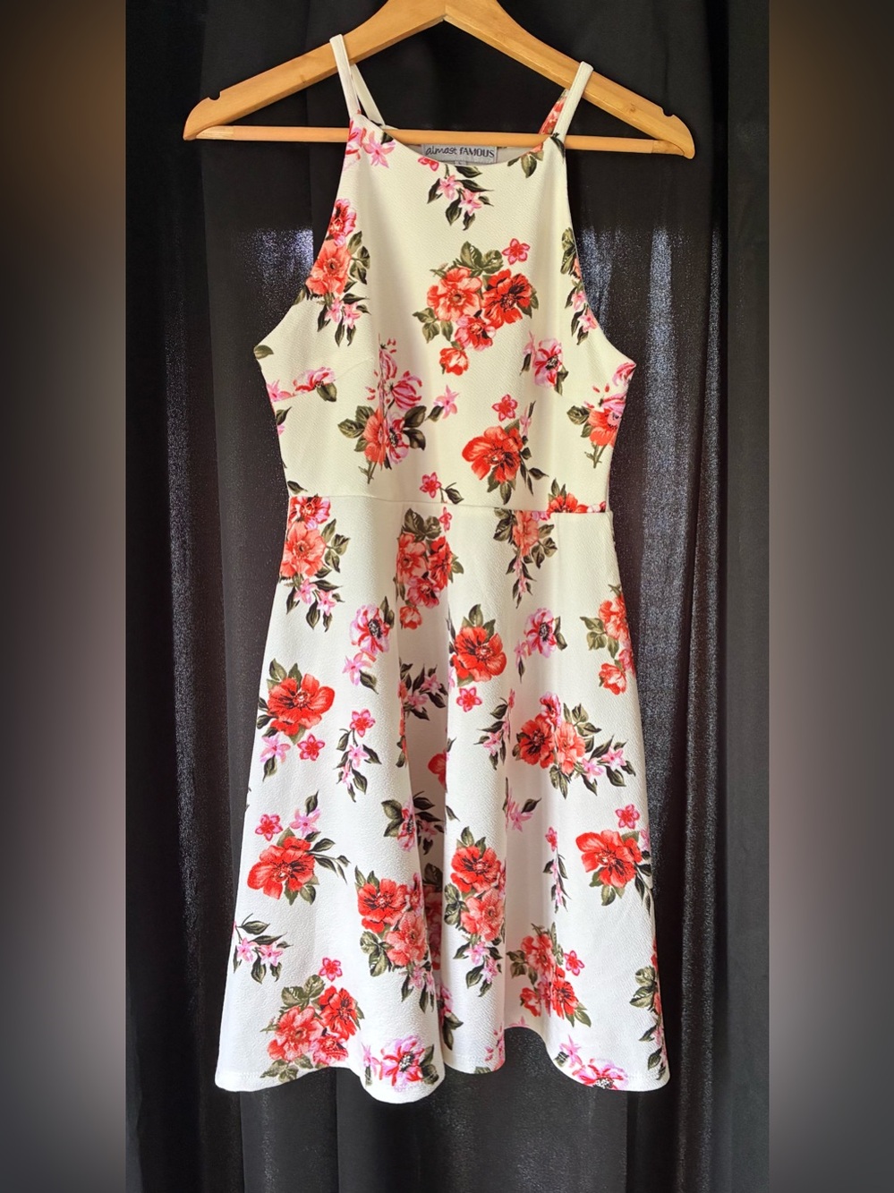 Women's Almost Famous Dress Midi Length Floral Size Large